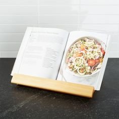 Cookbooks & Recipe Boxes