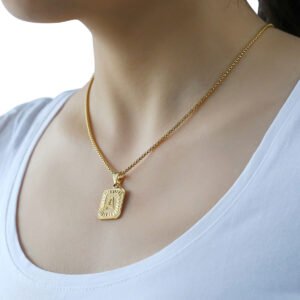 Necklaces & Pendants